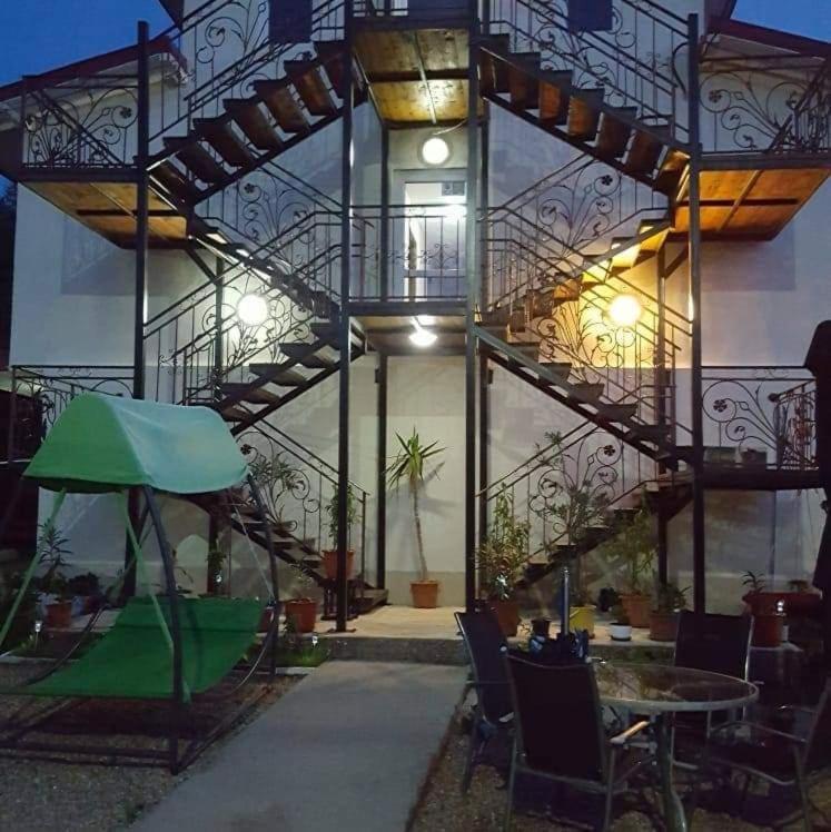 Hotel Vila Robert Schitu Exteriér fotografie